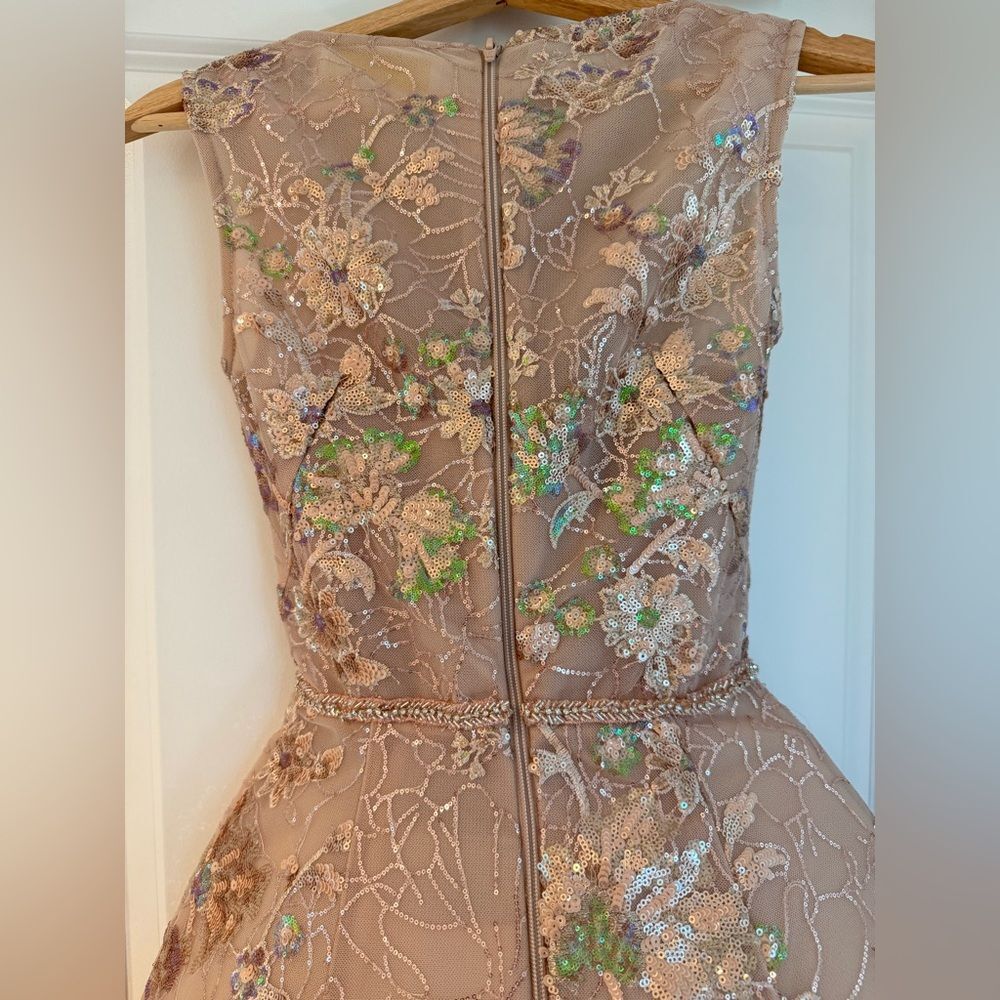 NWOT BRONX AND BANCO Violet‎ Mini Dress in Gold Sequin, wedding guest, cocktail - Picture 8 of 13